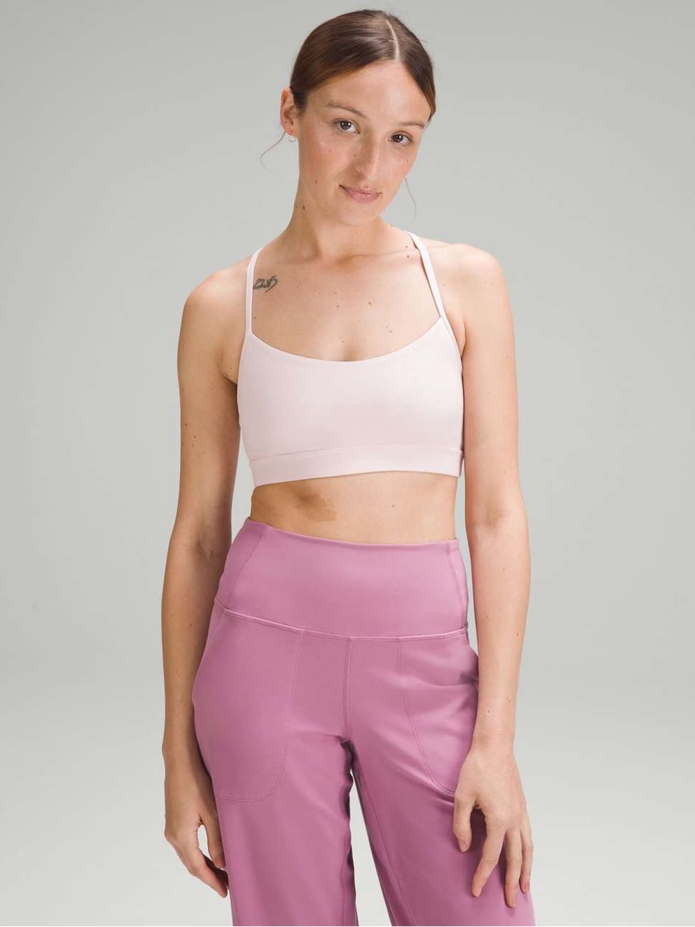 Lululemon Flow Y Bra Nulu Mid Support Meadowsweet Pink Size 6